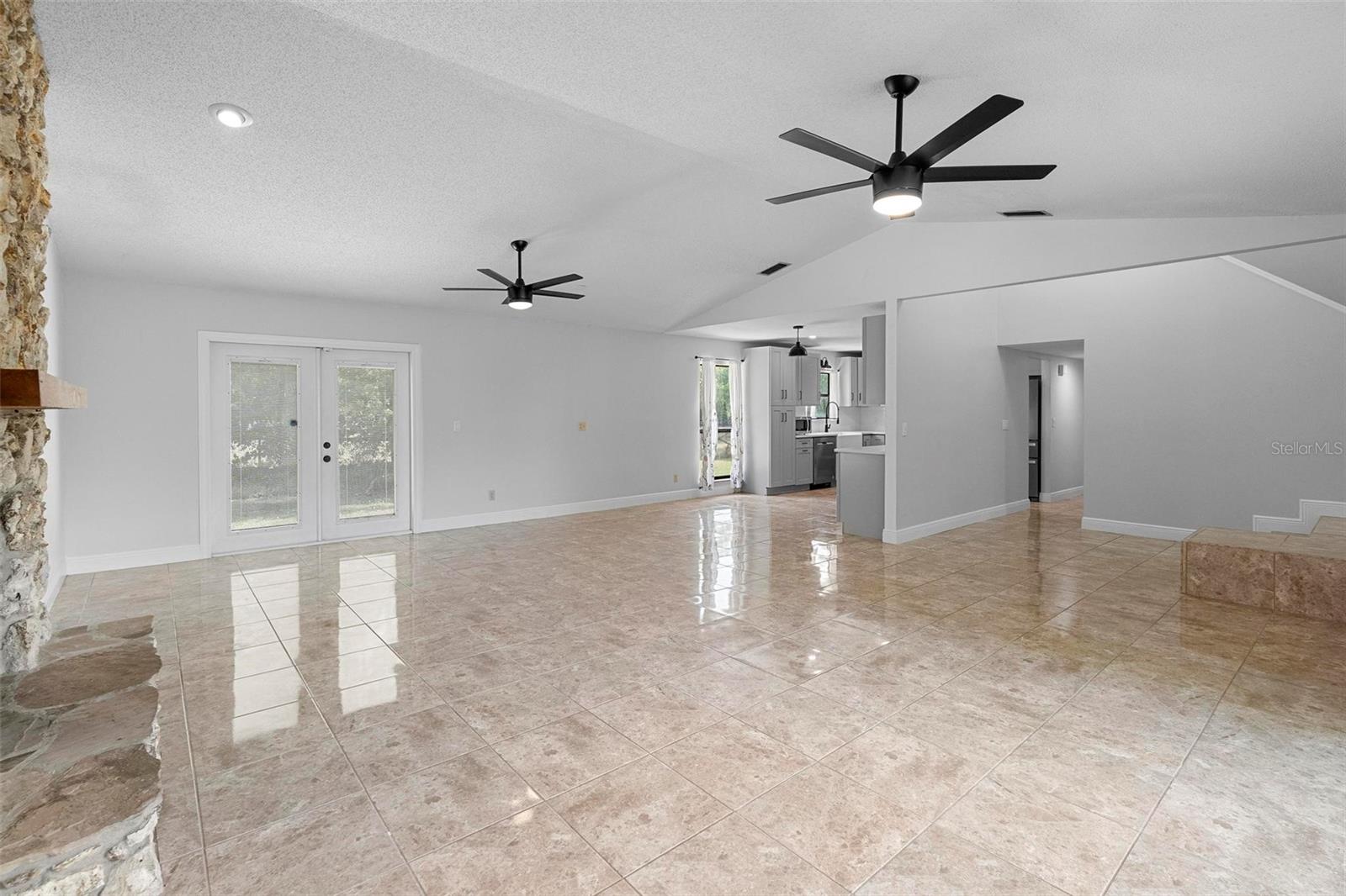Image 13 of 44 For 21343 Reindeer Road