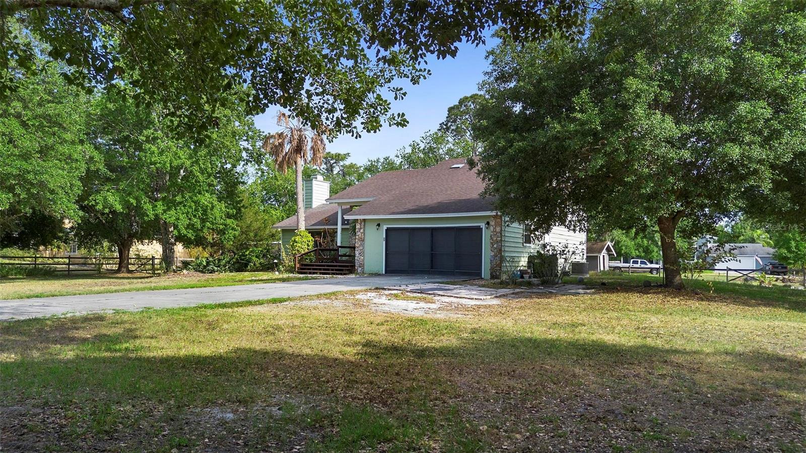 Image 42 of 44 For 21343 Reindeer Road