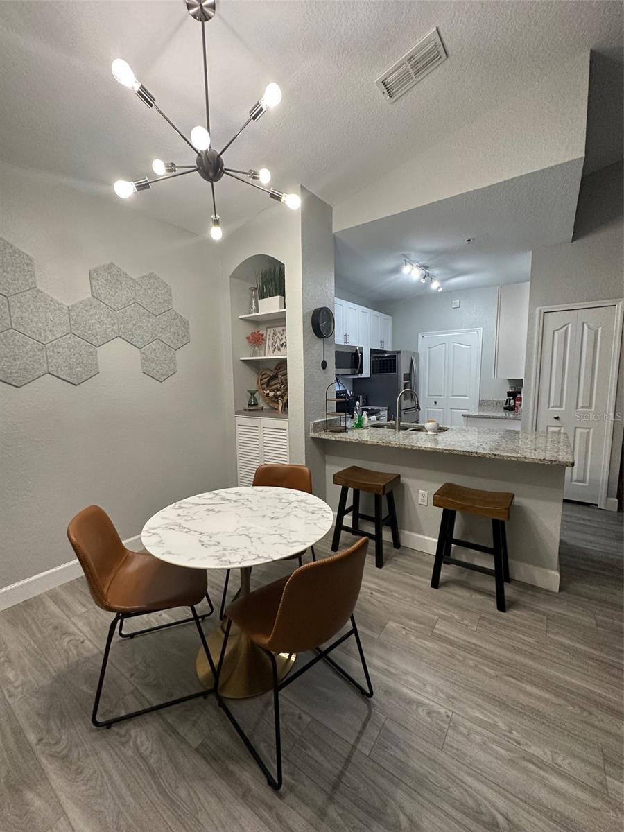 Image 18 of 50 For 8908 Legacy Court 303