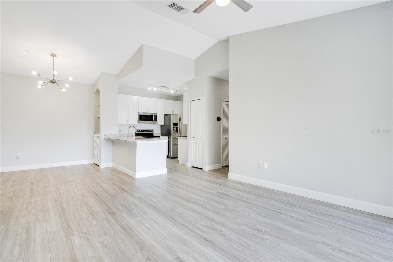 Image 9 of 50 For 8908 Legacy Court 303