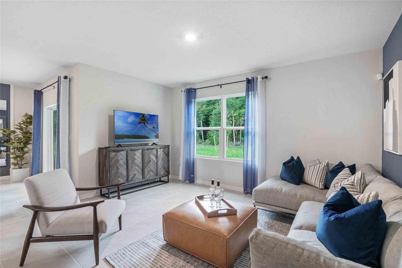 Image 10 of 40 For 3833 Royal Azalea Way