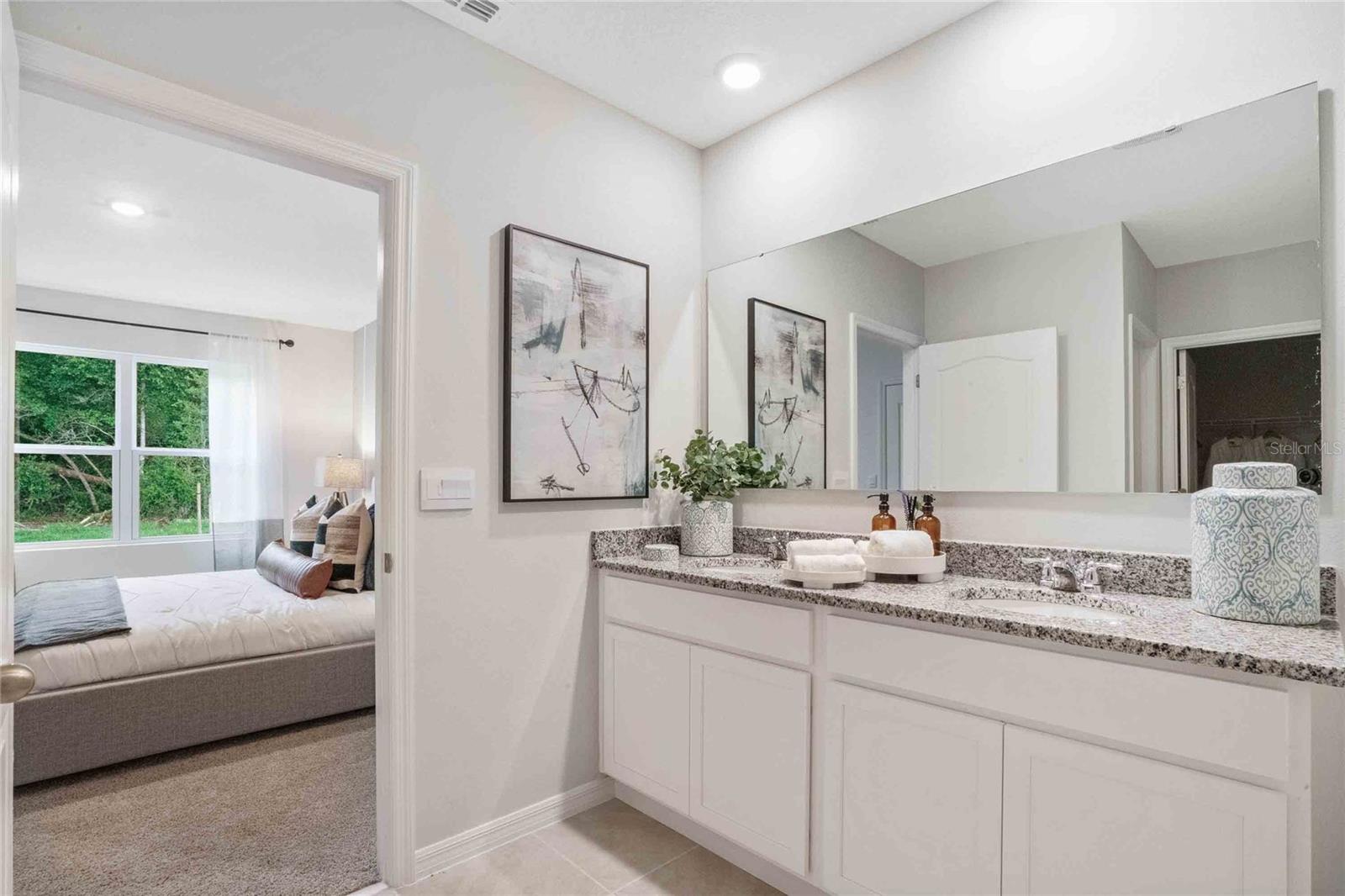 Image 17 of 40 For 3833 Royal Azalea Way