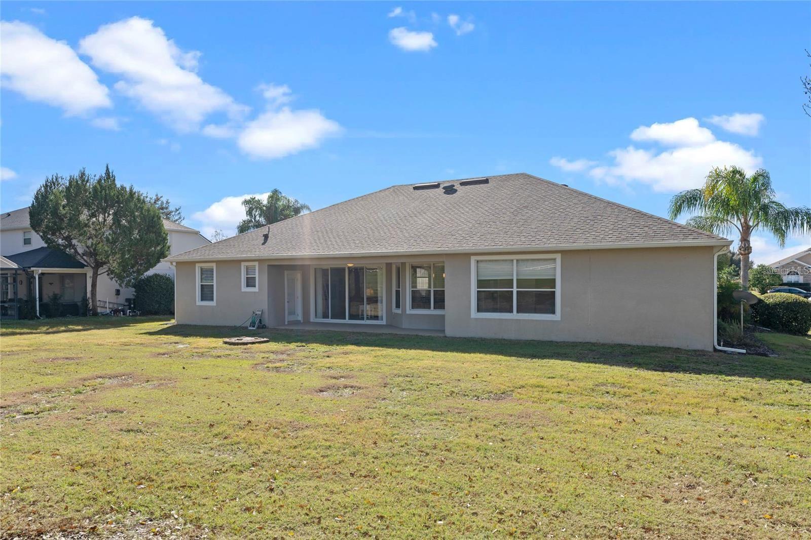 Image 11 of 58 For 23533 Valderama Lane