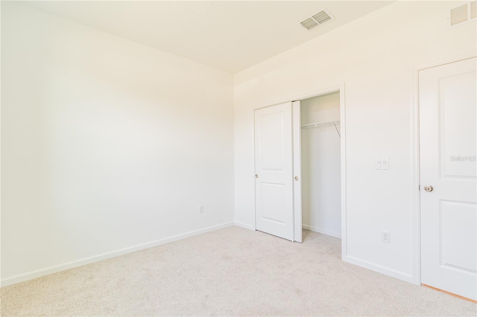 Image 3 of 33 For 9067 Coral Cape St Street