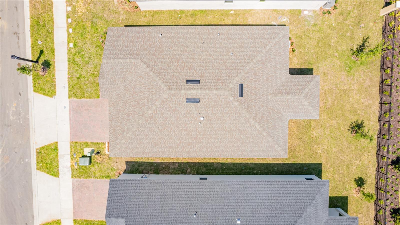Image 31 of 33 For 9067 Coral Cape St Street
