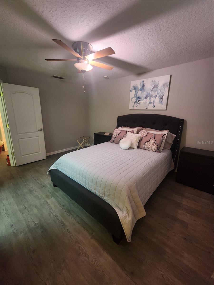 Image 11 of 23 For 13209 Silver Strand Falls Drive