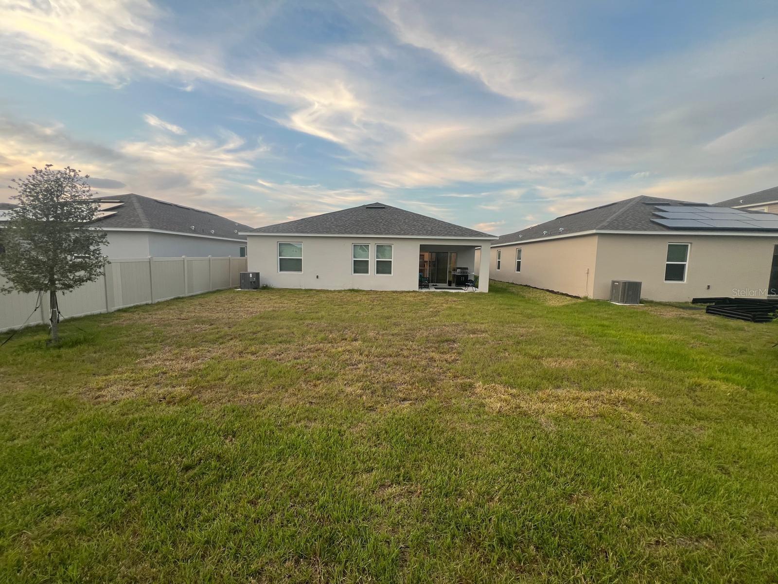 Image 8 of 9 For 5654 Le Marin Way