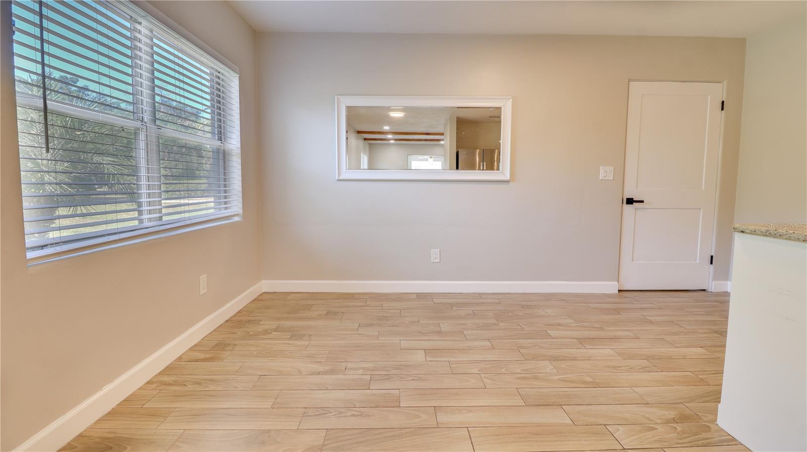 Image 19 of 32 For 1809 Pineview Circle