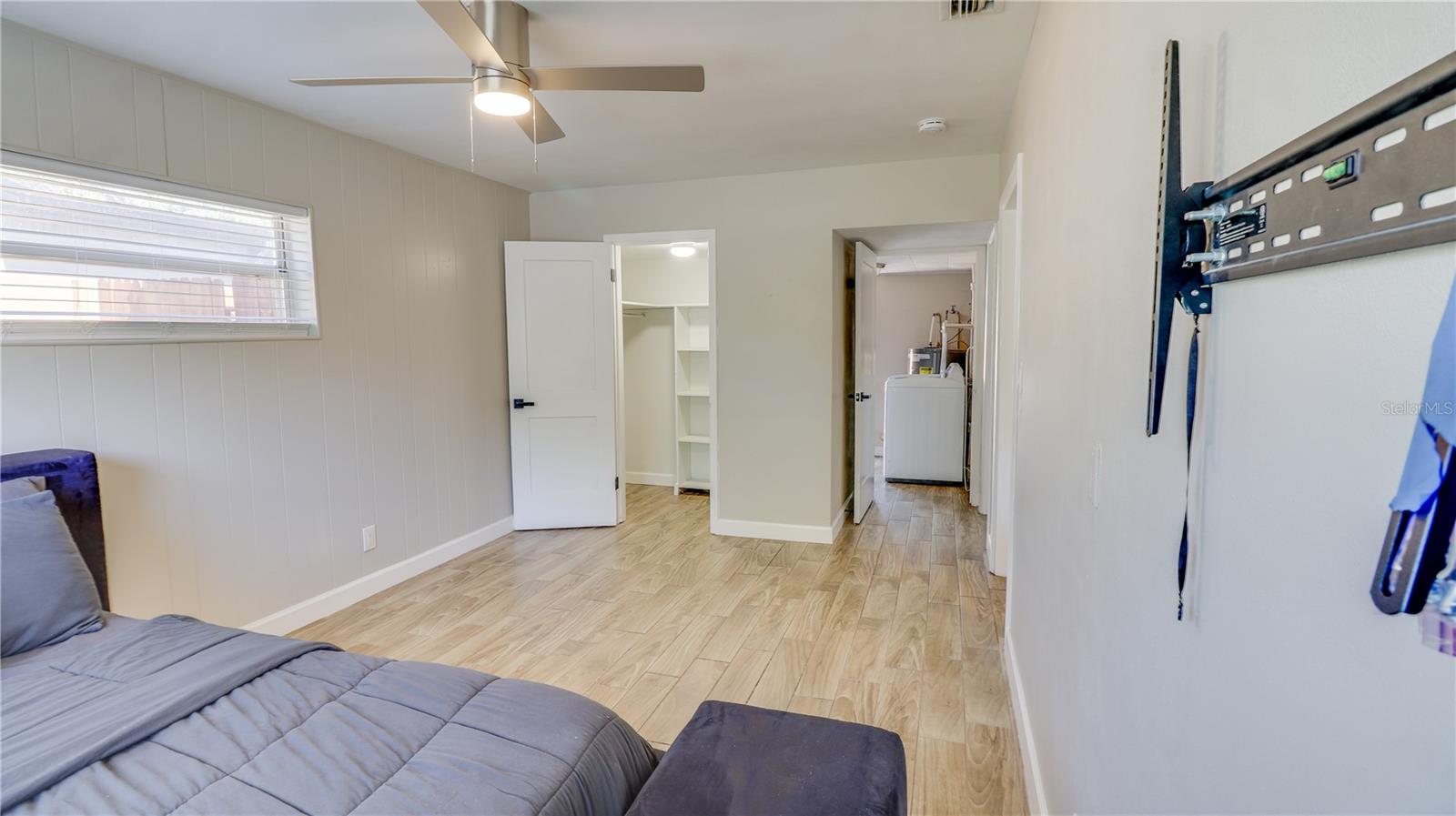 Image 23 of 32 For 1809 Pineview Circle