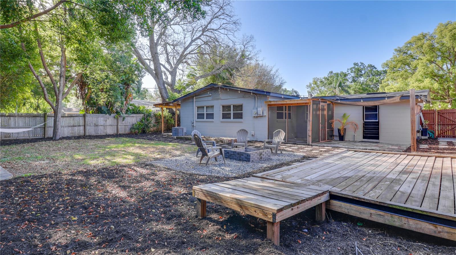 Image 30 of 32 For 1809 Pineview Circle