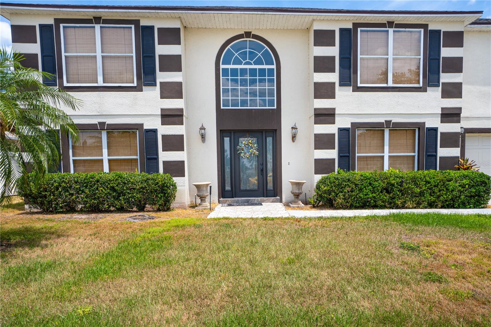 Image 4 of 40 For 114 Shaddock Drive