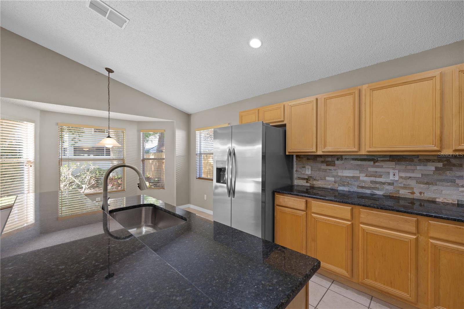 Image 10 of 50 For 9545 Southern Garden Circle