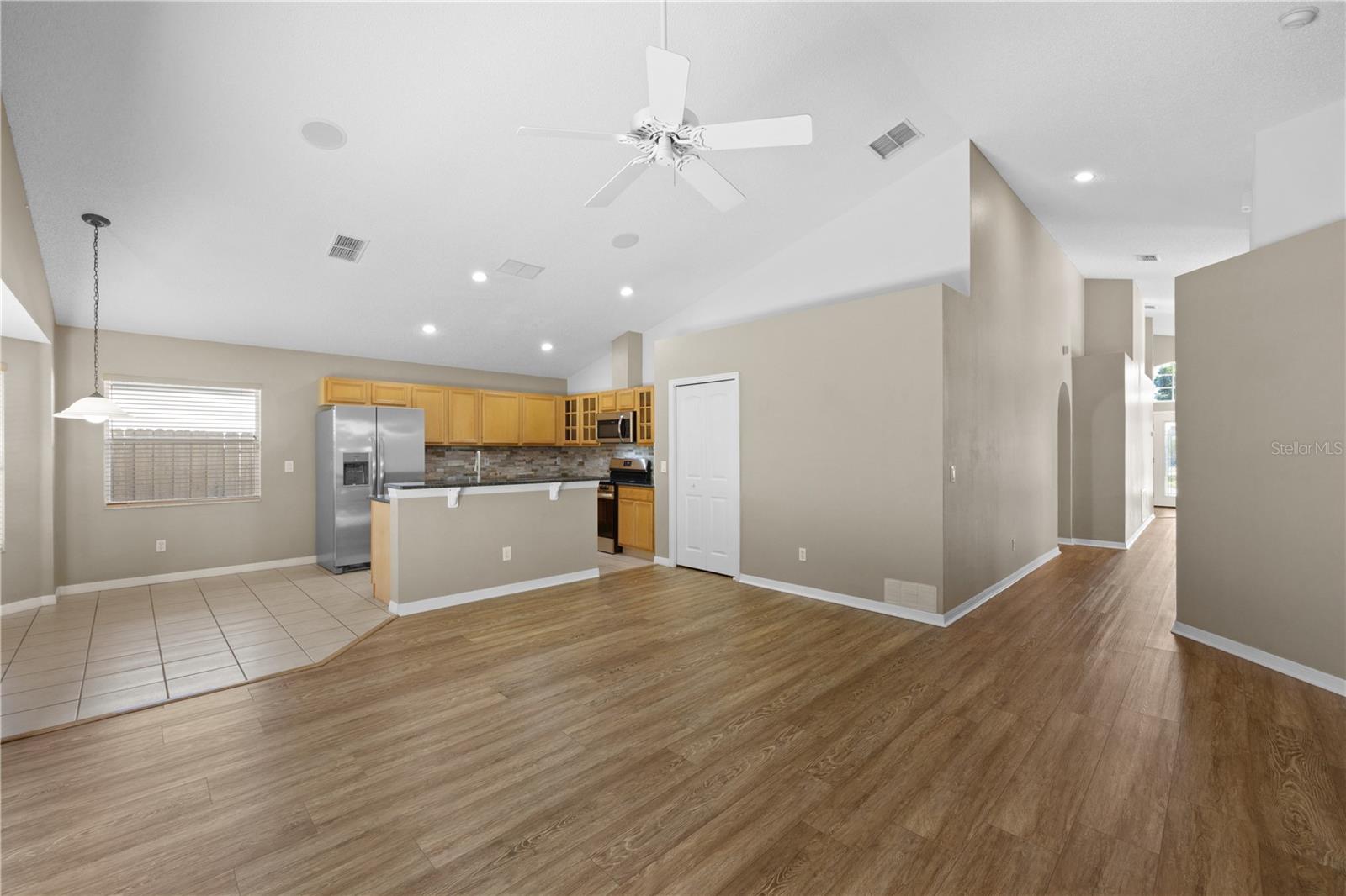 Image 14 of 50 For 9545 Southern Garden Circle