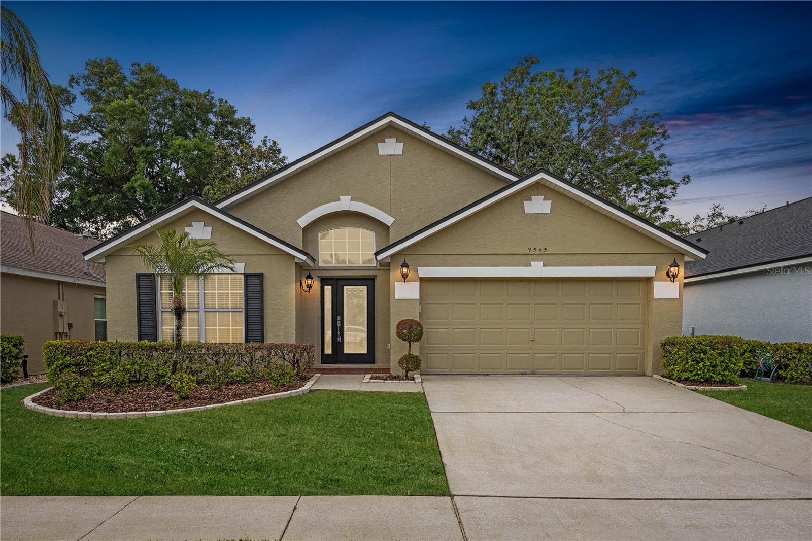 Image 2 of 50 For 9545 Southern Garden Circle