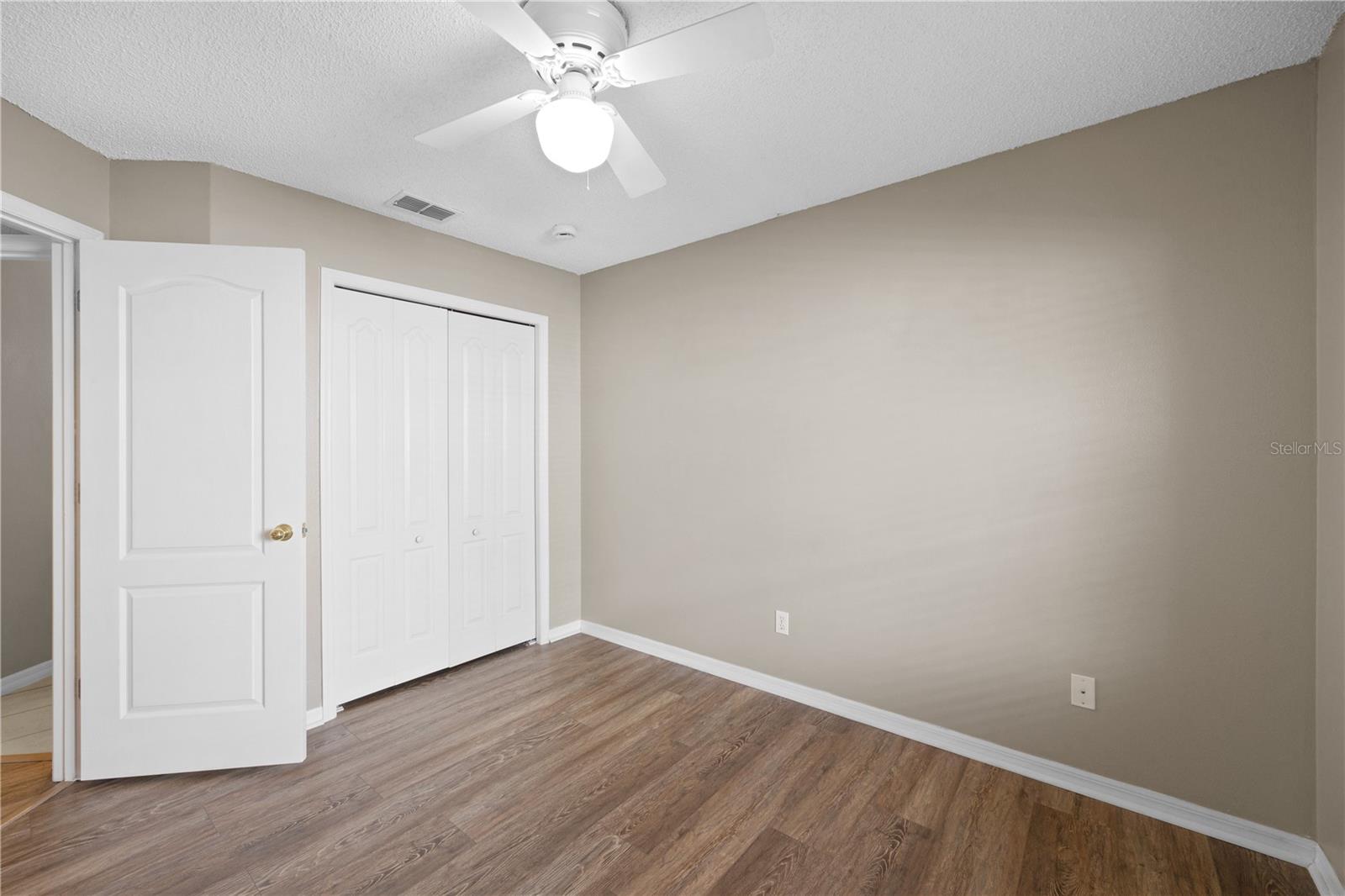 Image 33 of 50 For 9545 Southern Garden Circle