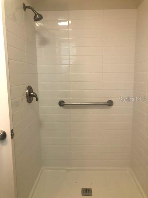 Image 8 of 18 For 1401 Alfred Street 9