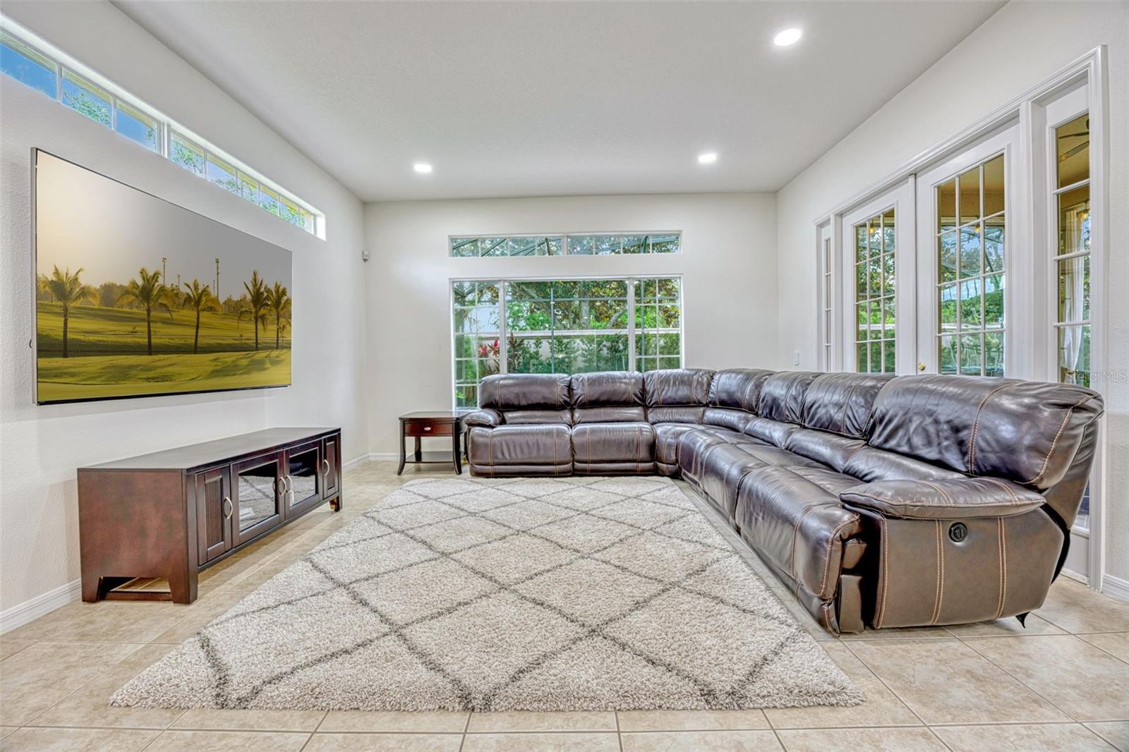 Image 13 of 60 For 14003 Hampshire Bay Circle