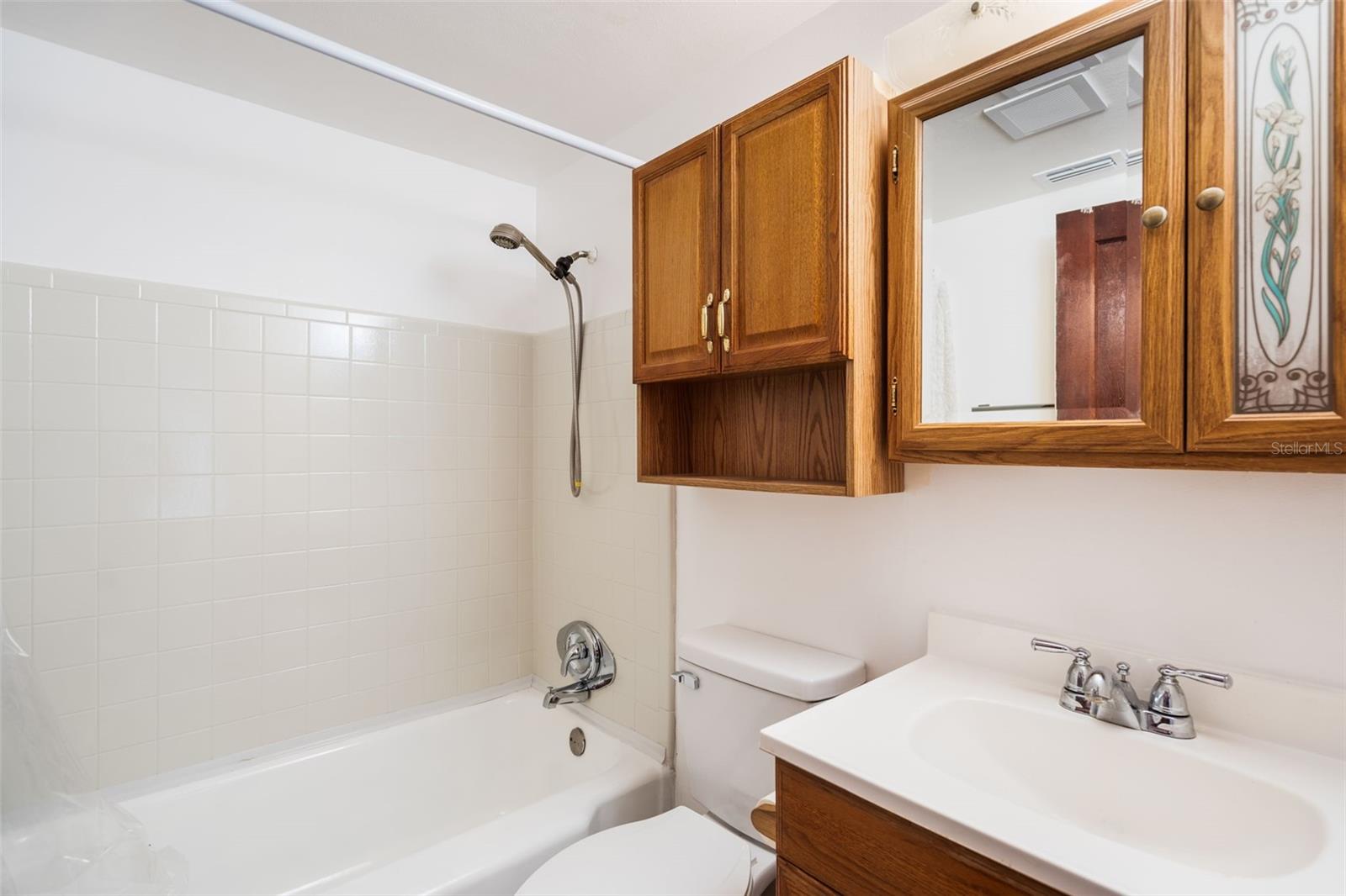 Image 15 of 20 For 4100 46th Avenue N