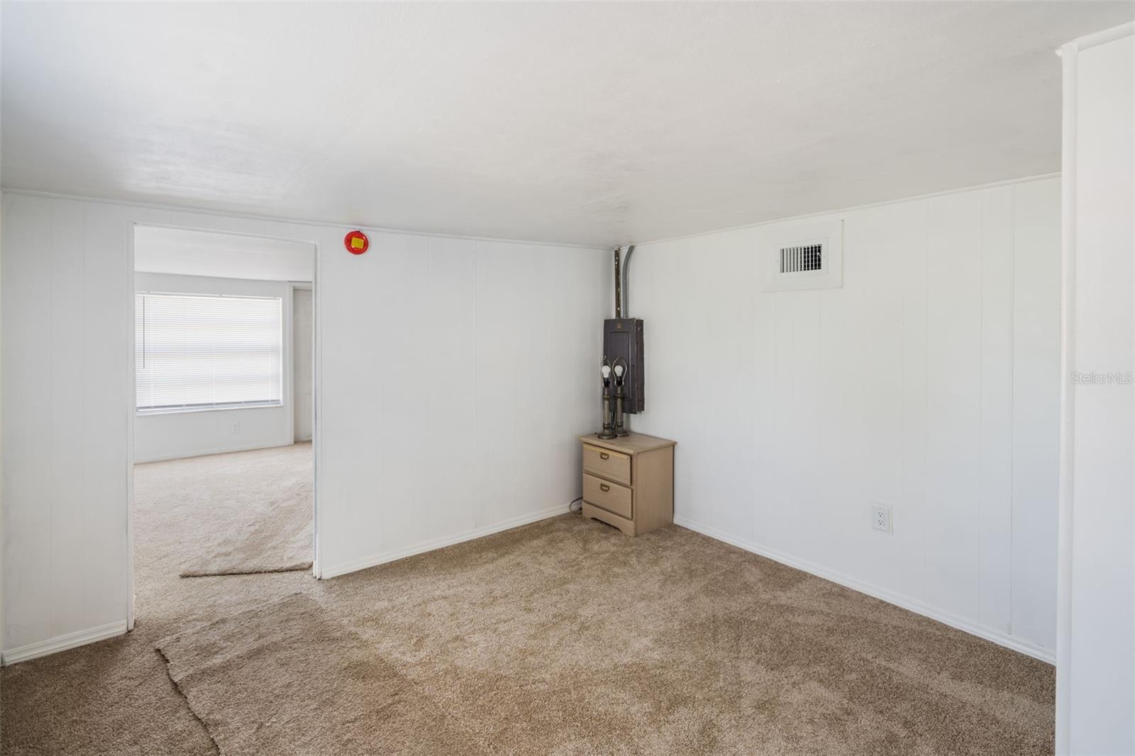 Image 6 of 20 For 4100 46th Avenue N