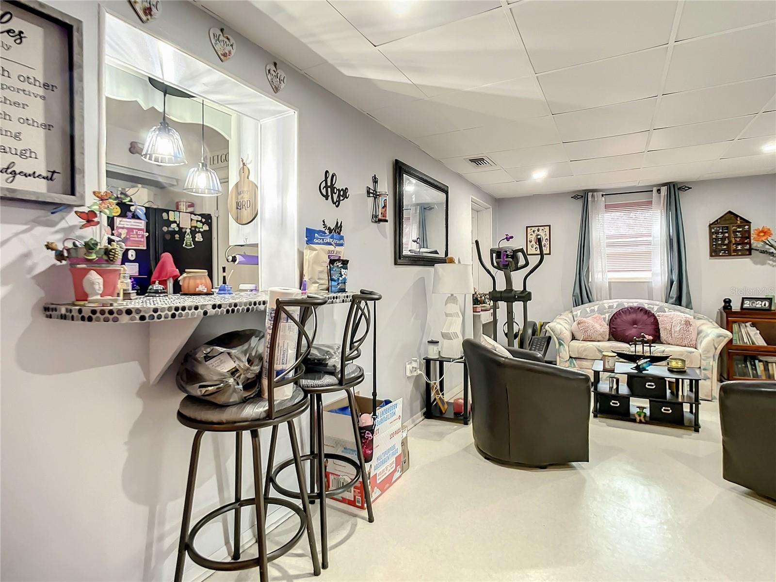 Image 15 of 39 For 1105 Tivoli Drive