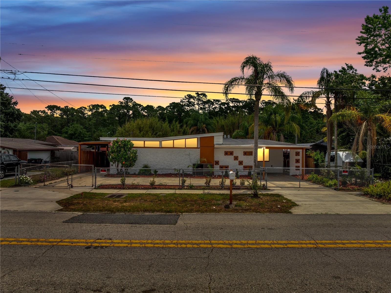 Image 3 of 77 For 2303 Bonneville Drive