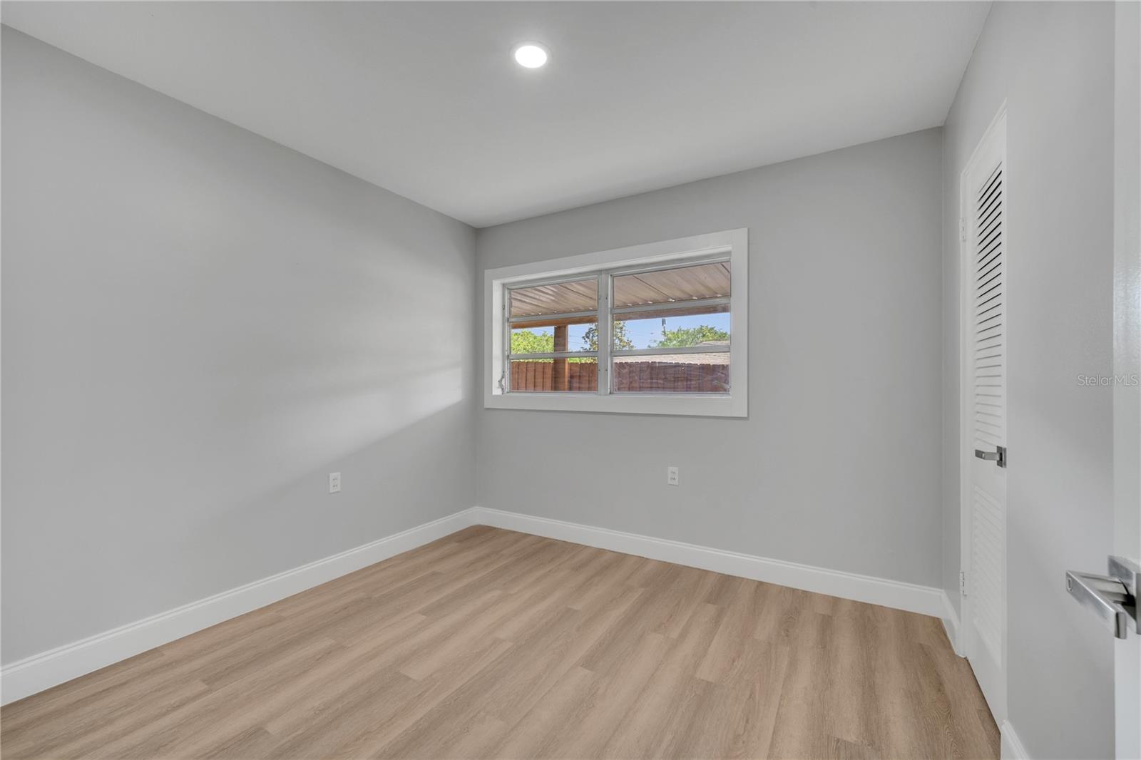 Image 45 of 77 For 2303 Bonneville Drive