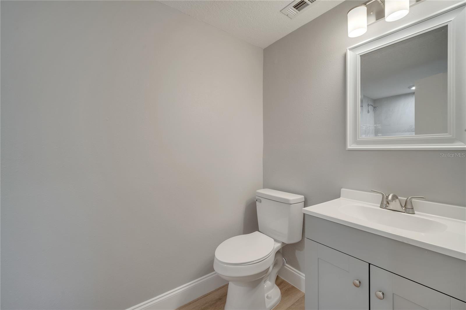 Image 47 of 77 For 2303 Bonneville Drive
