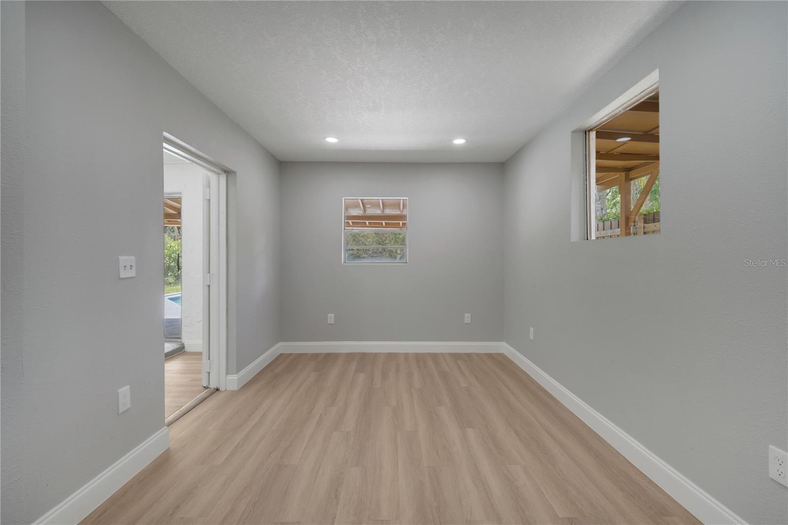 Image 53 of 77 For 2303 Bonneville Drive