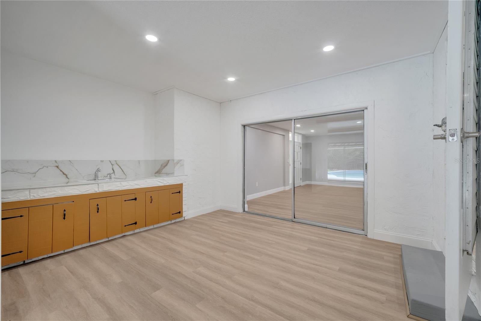 Image 60 of 77 For 2303 Bonneville Drive