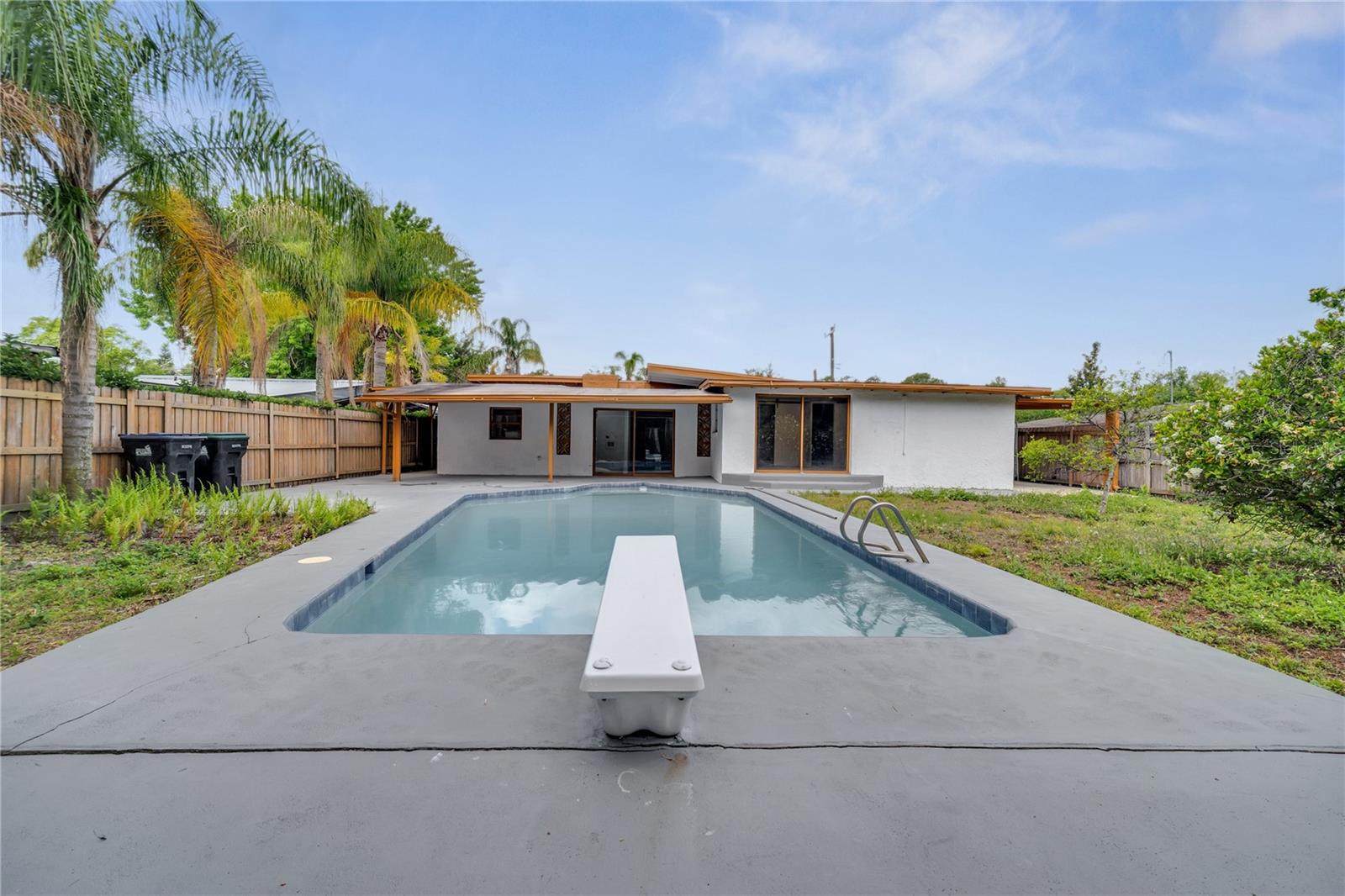 Image 74 of 77 For 2303 Bonneville Drive