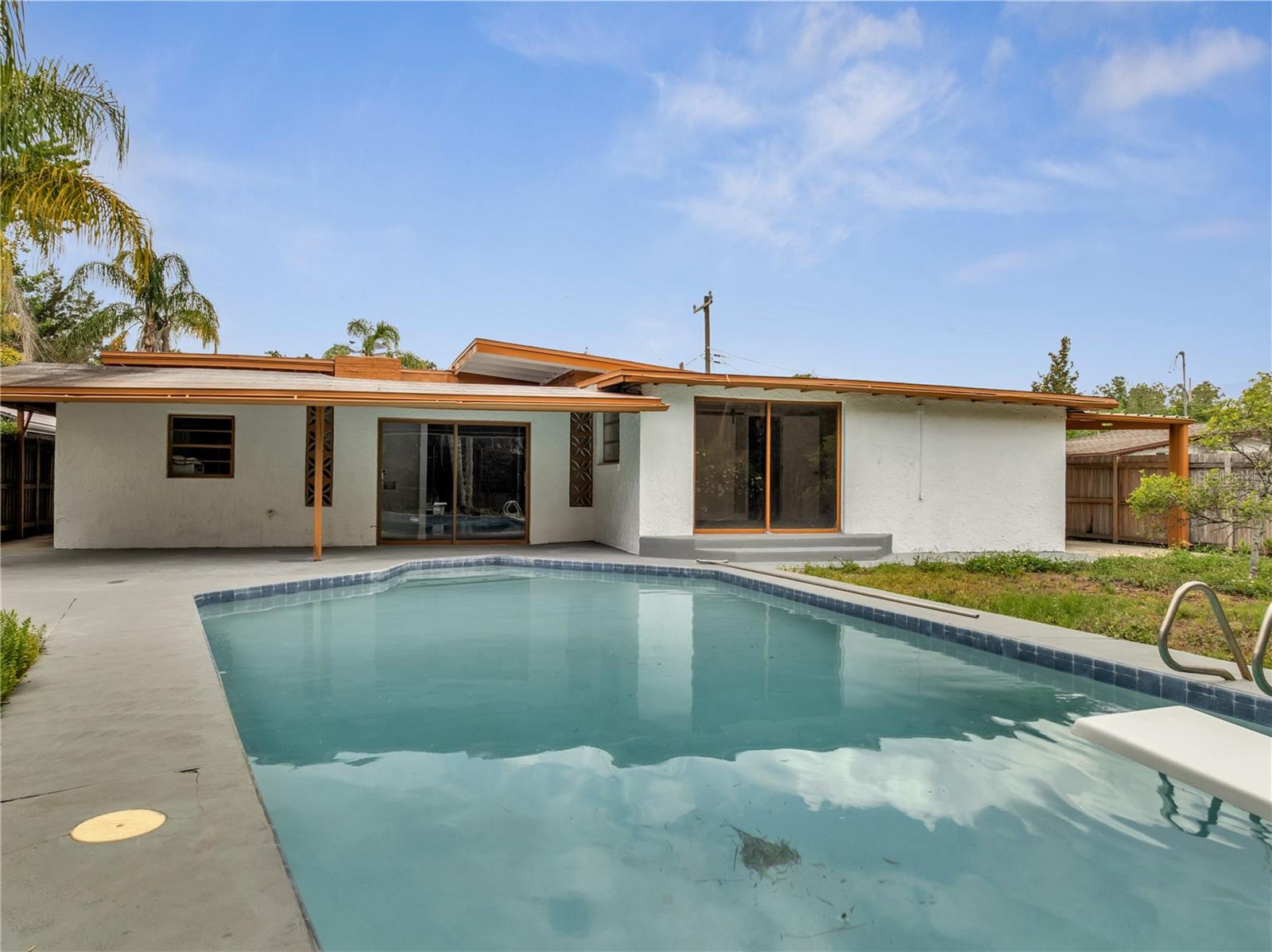 Image 76 of 77 For 2303 Bonneville Drive