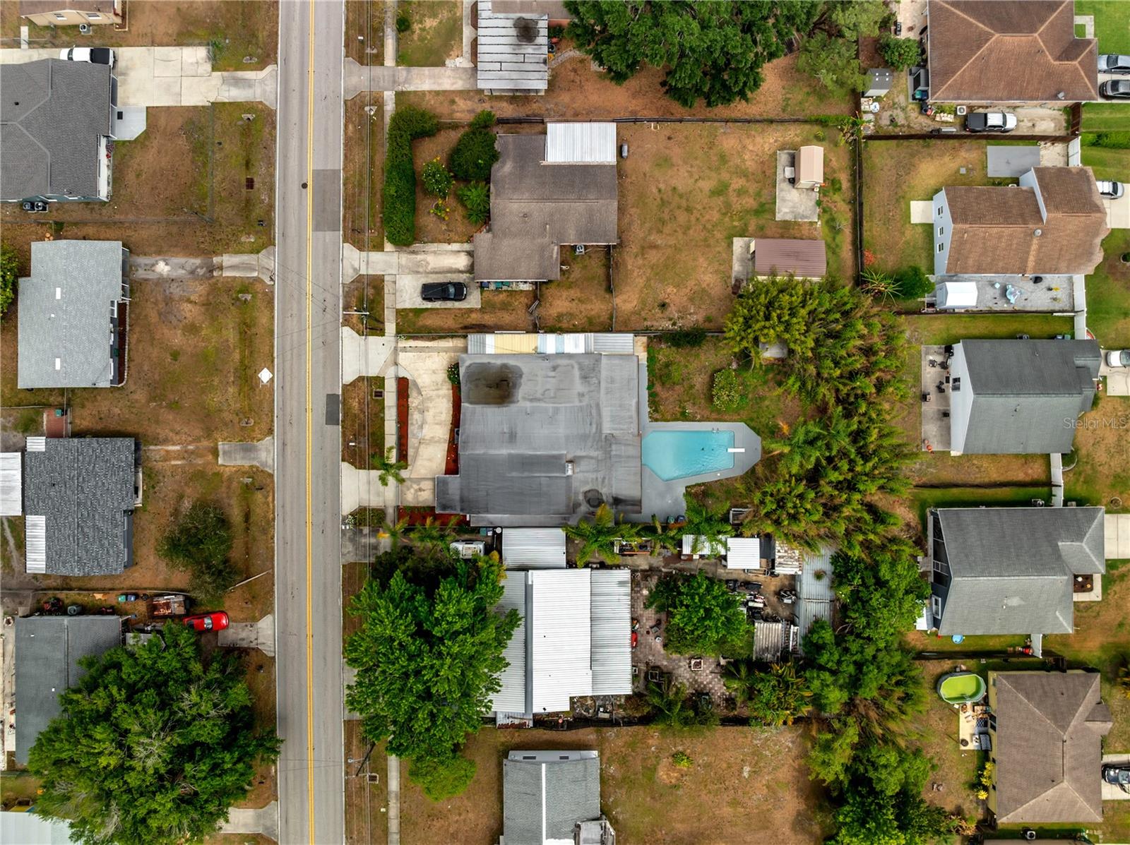 Image 9 of 77 For 2303 Bonneville Drive