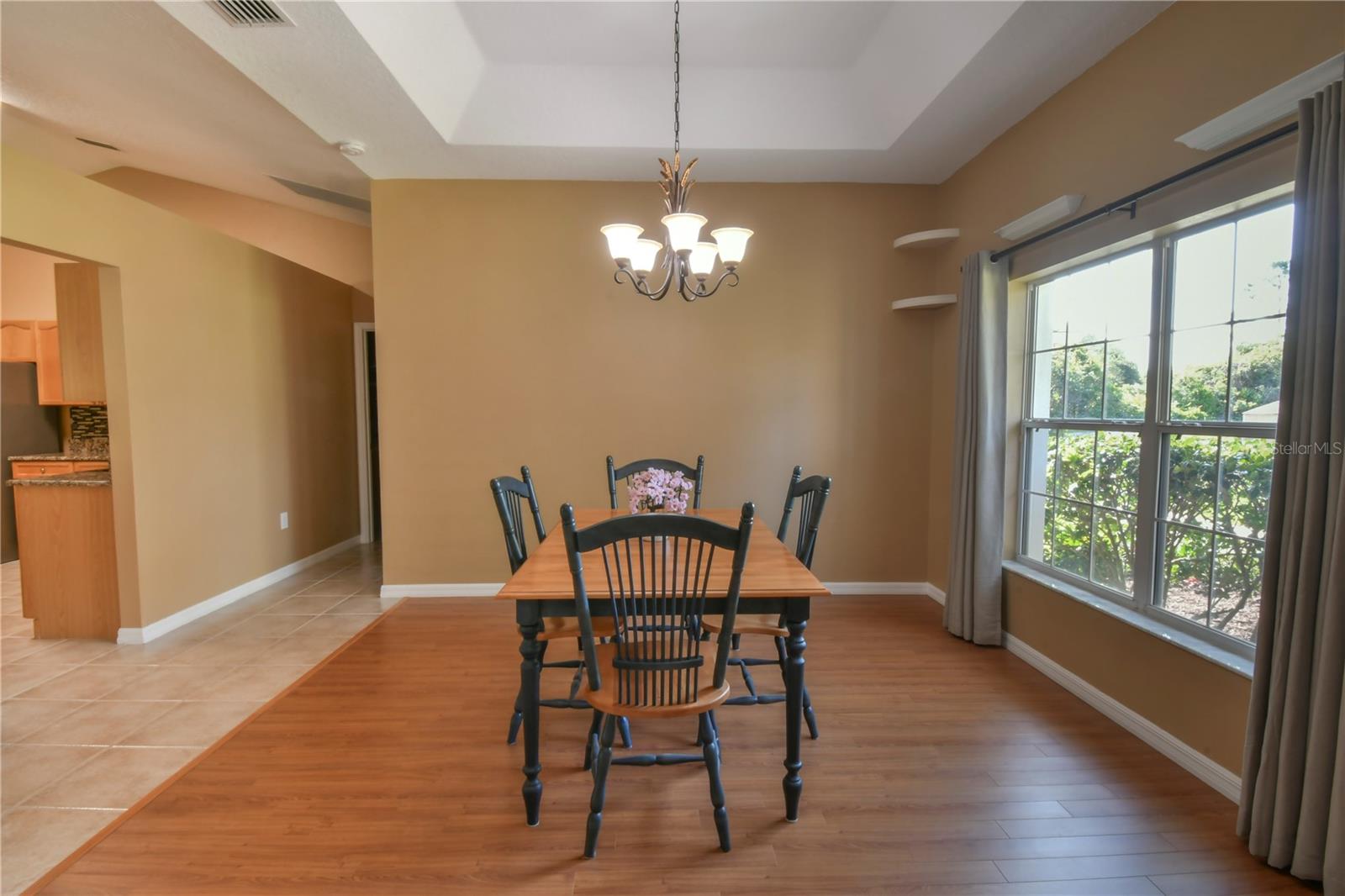 Image 10 of 87 For 15305 Shady Lane