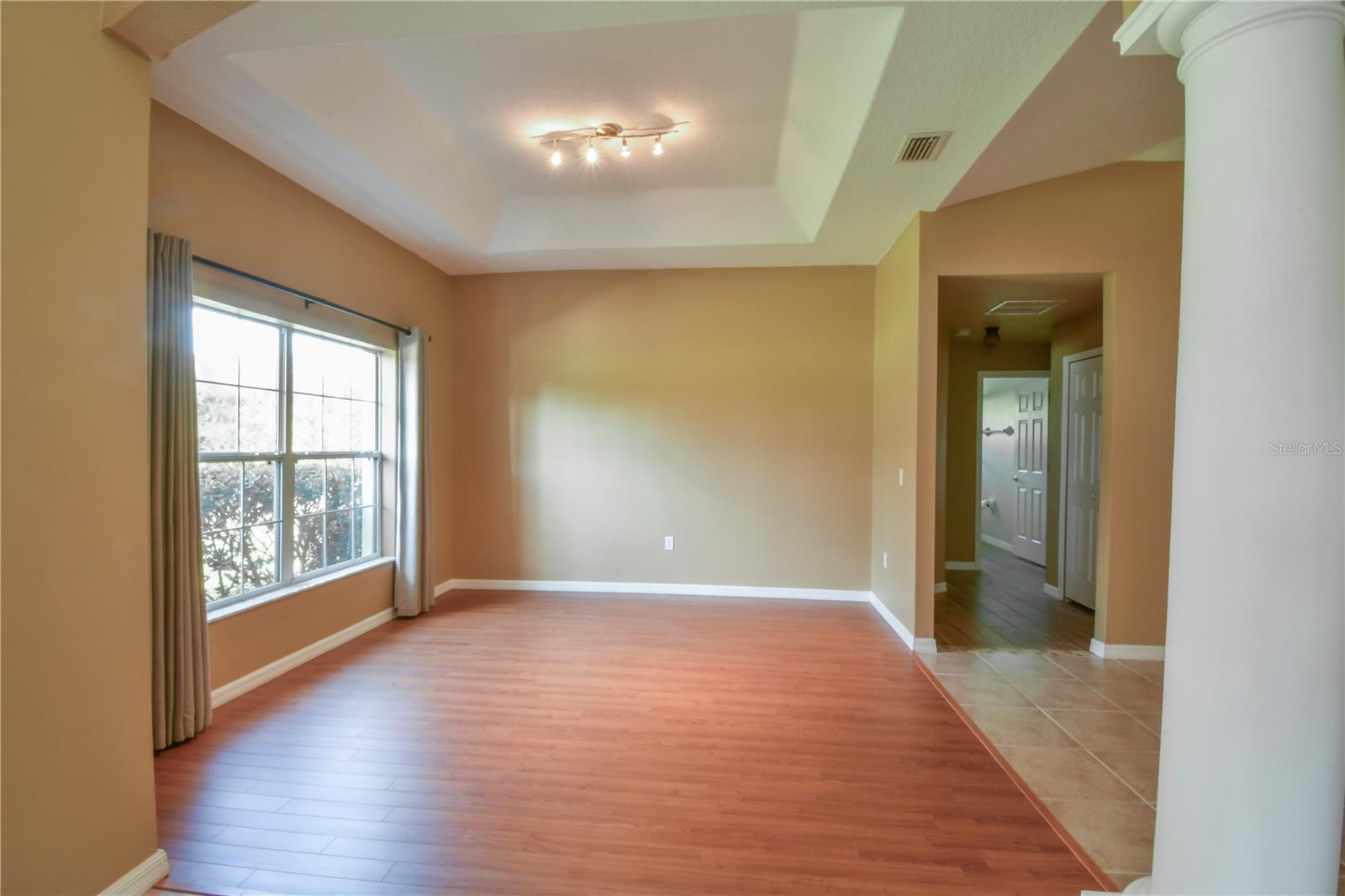 Image 14 of 87 For 15305 Shady Lane