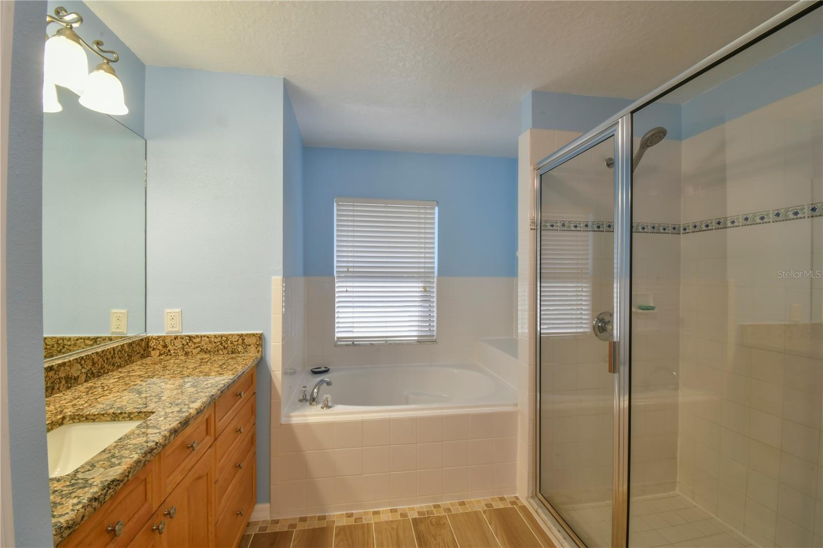 Image 30 of 87 For 15305 Shady Lane