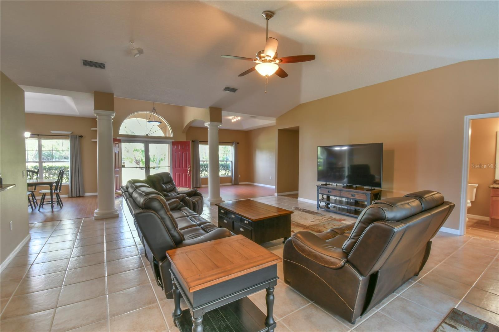 Image 6 of 87 For 15305 Shady Lane