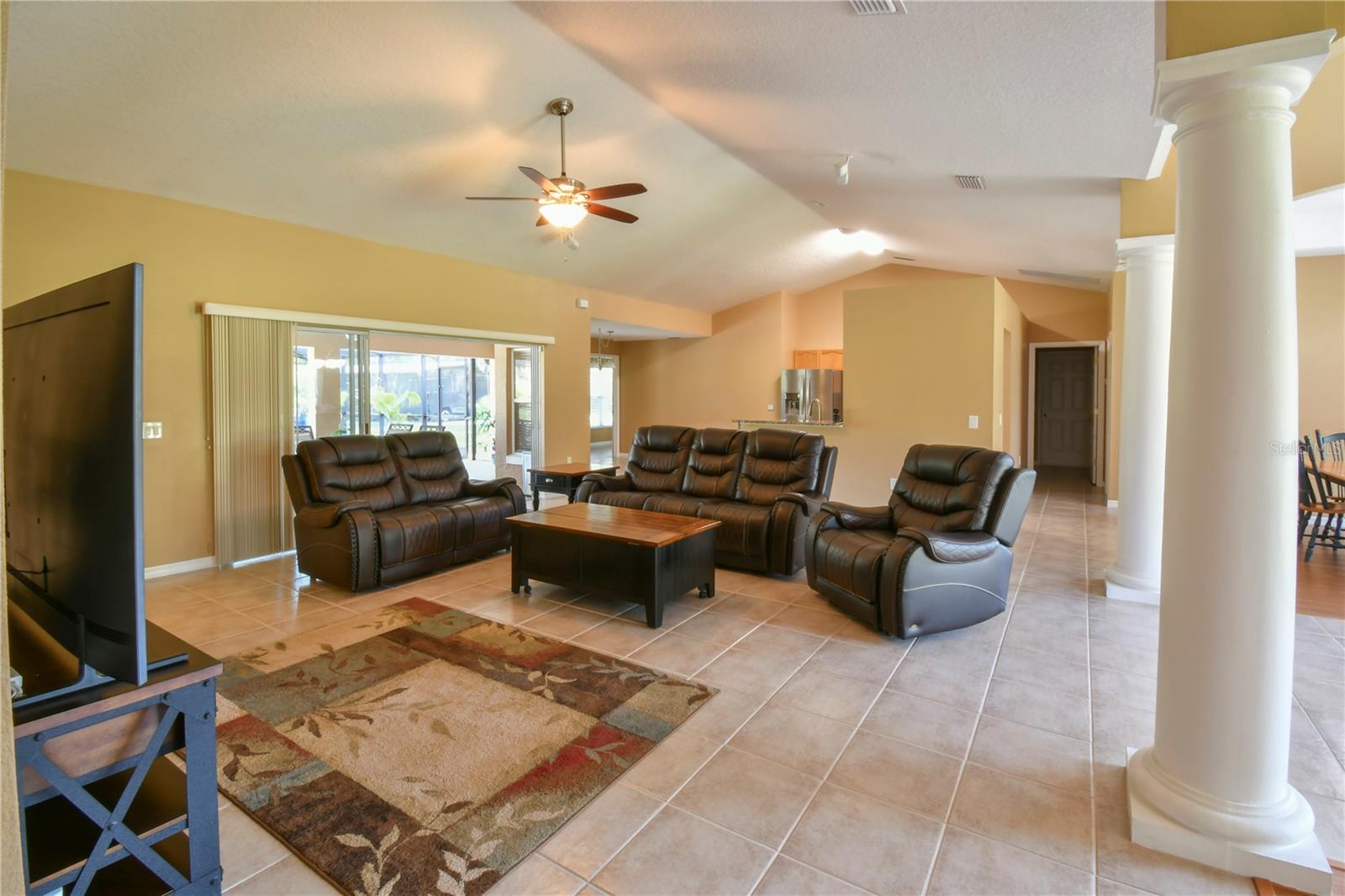 Image 7 of 87 For 15305 Shady Lane