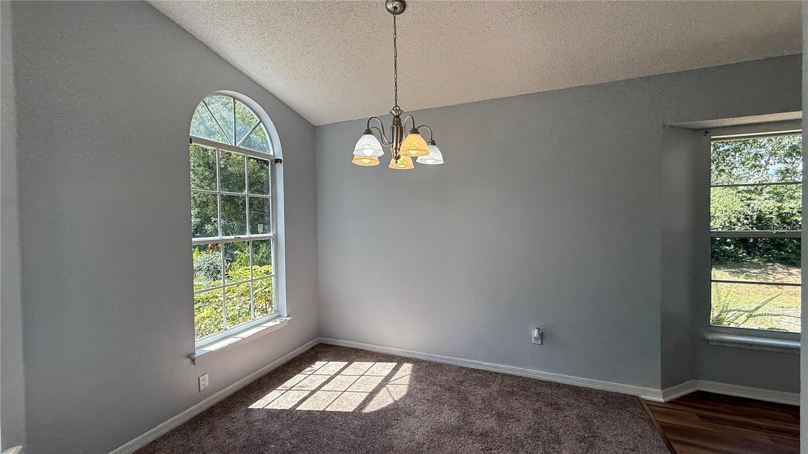 Image 4 of 27 For 310 Sunvista Court