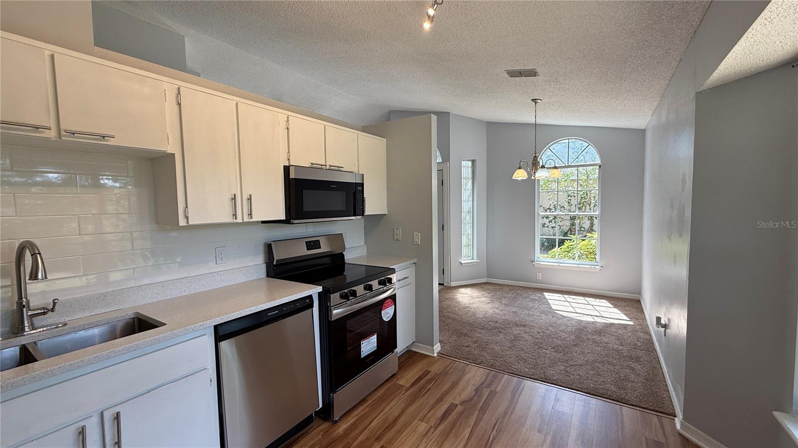 Image 8 of 27 For 310 Sunvista Court