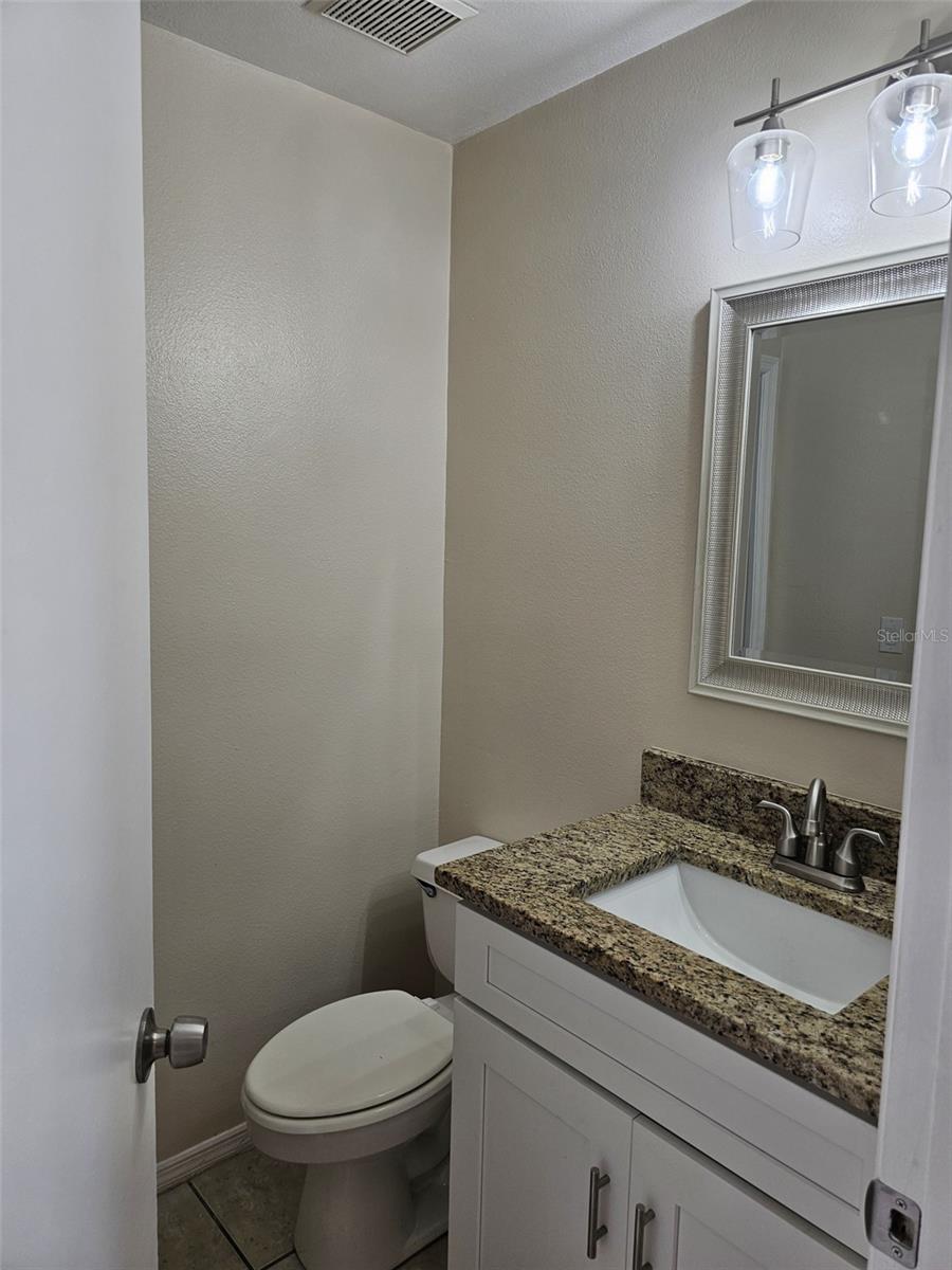 Image 21 of 32 For 14667 Laguna Beach Circle