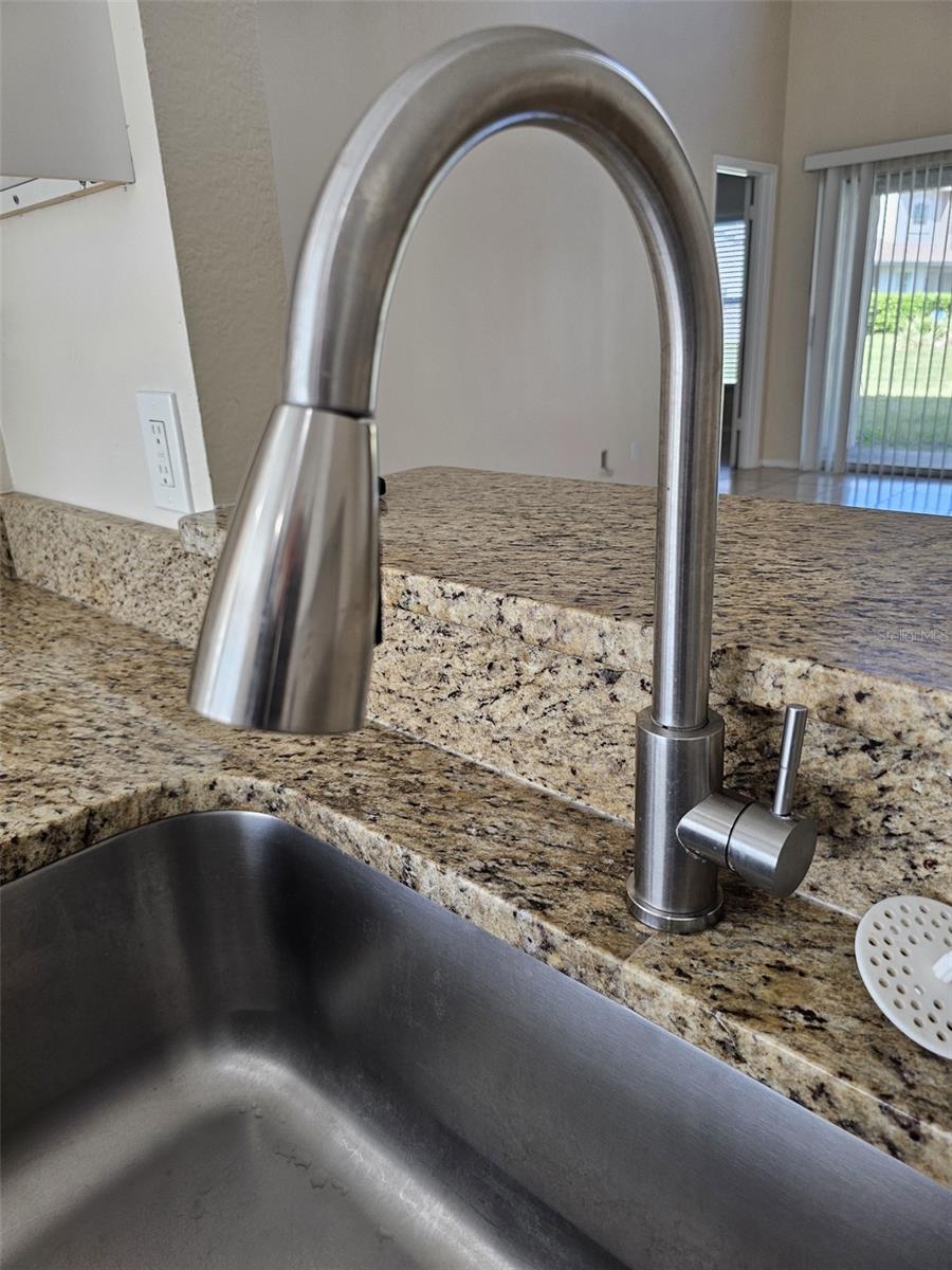 Image 7 of 32 For 14667 Laguna Beach Circle