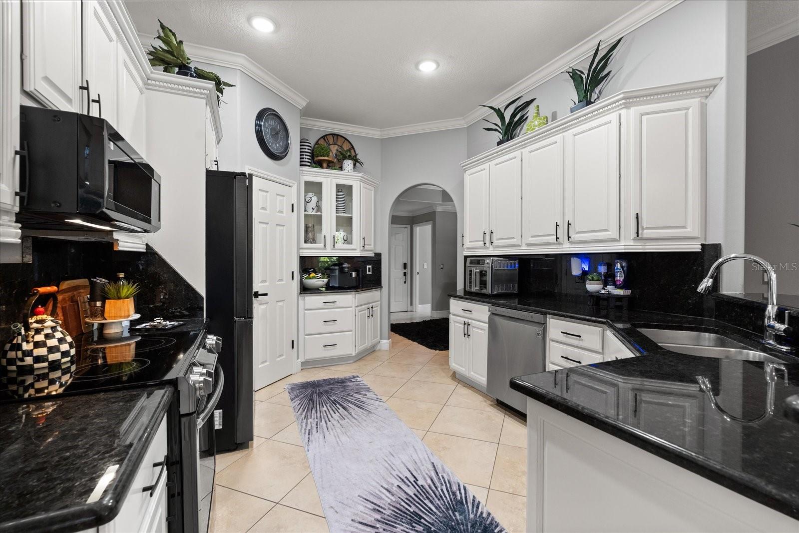 Image 15 of 52 For 2241 Lake Vilma Drive
