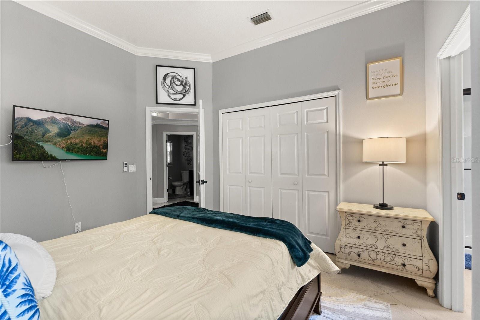 Image 21 of 52 For 2241 Lake Vilma Drive