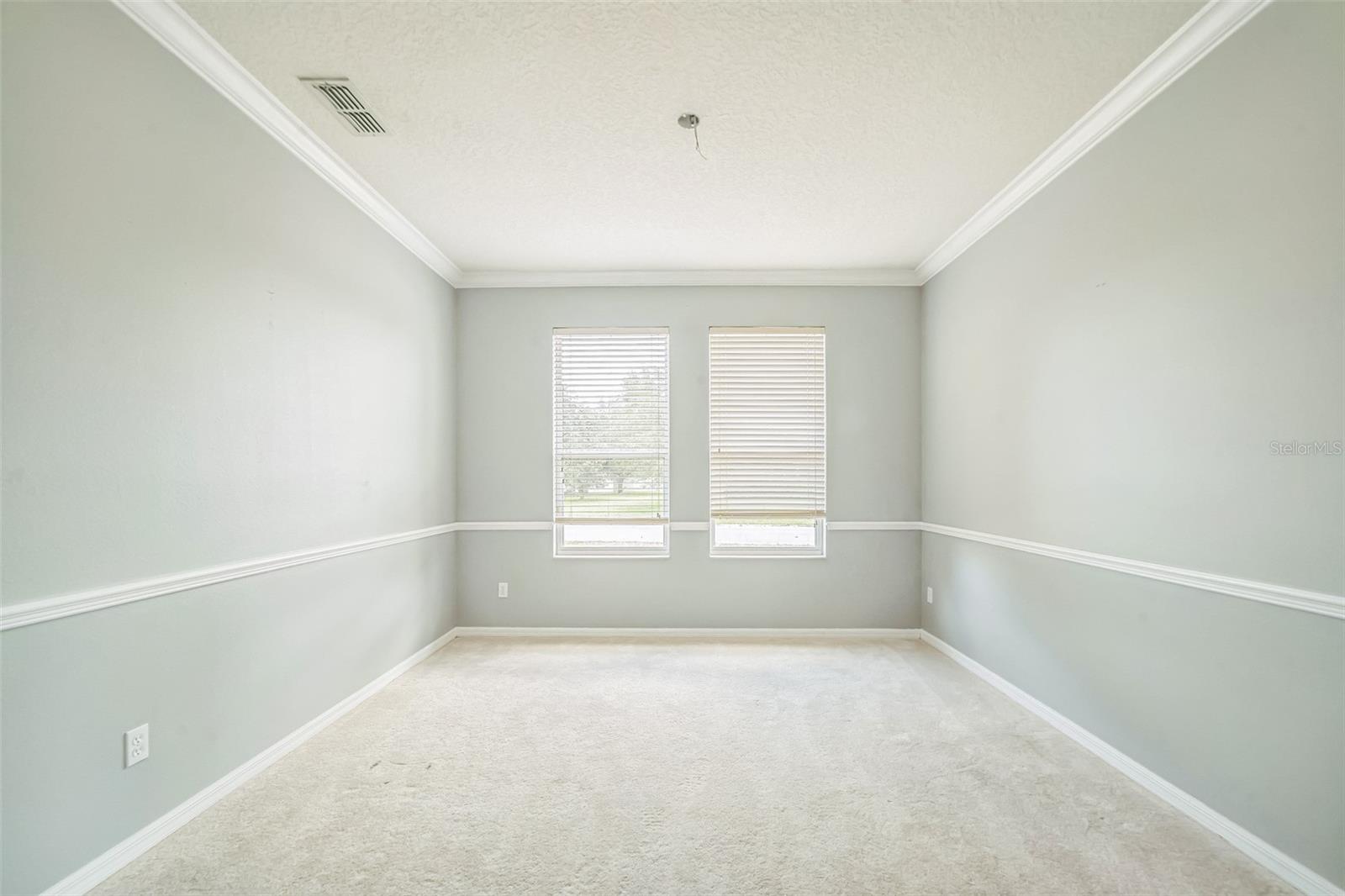 Image 19 of 53 For 807 Ayden Oak Lane