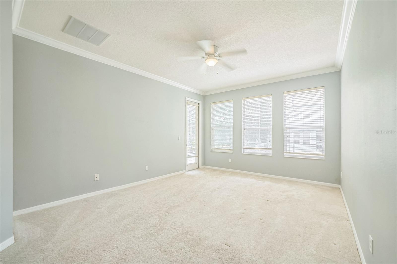 Image 22 of 53 For 807 Ayden Oak Lane