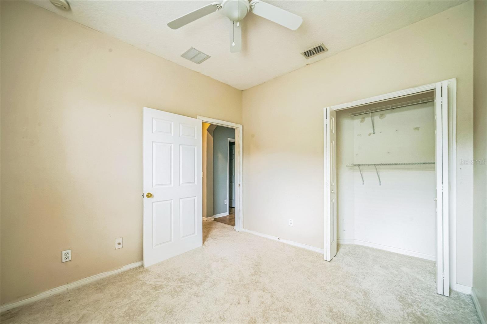 Image 29 of 53 For 807 Ayden Oak Lane