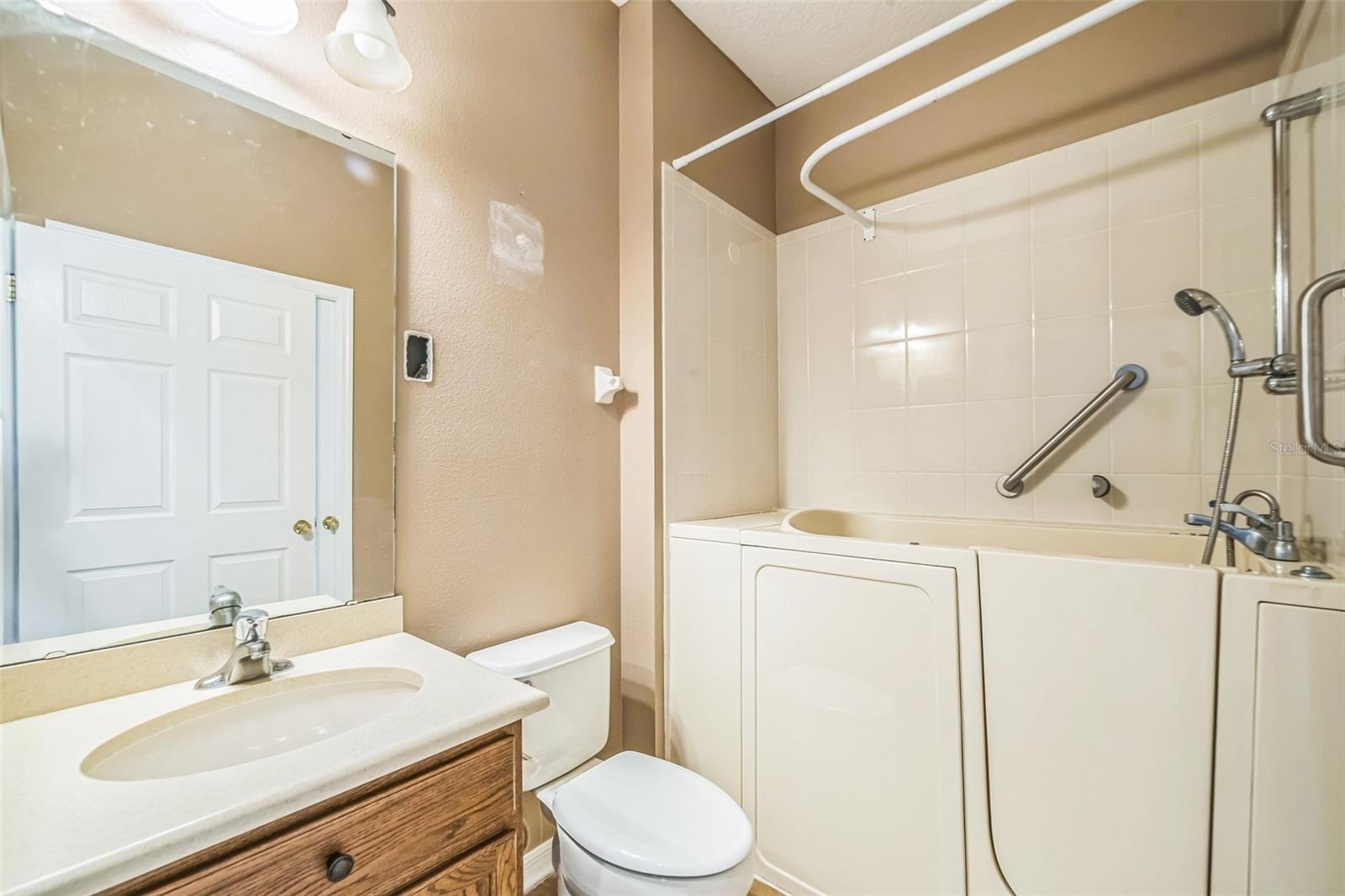 Image 34 of 53 For 807 Ayden Oak Lane