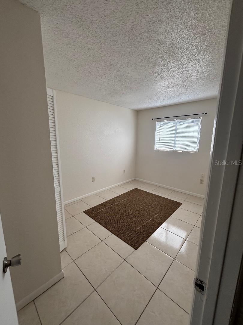 Image 7 of 16 For 710 Ridenhour Circle 710