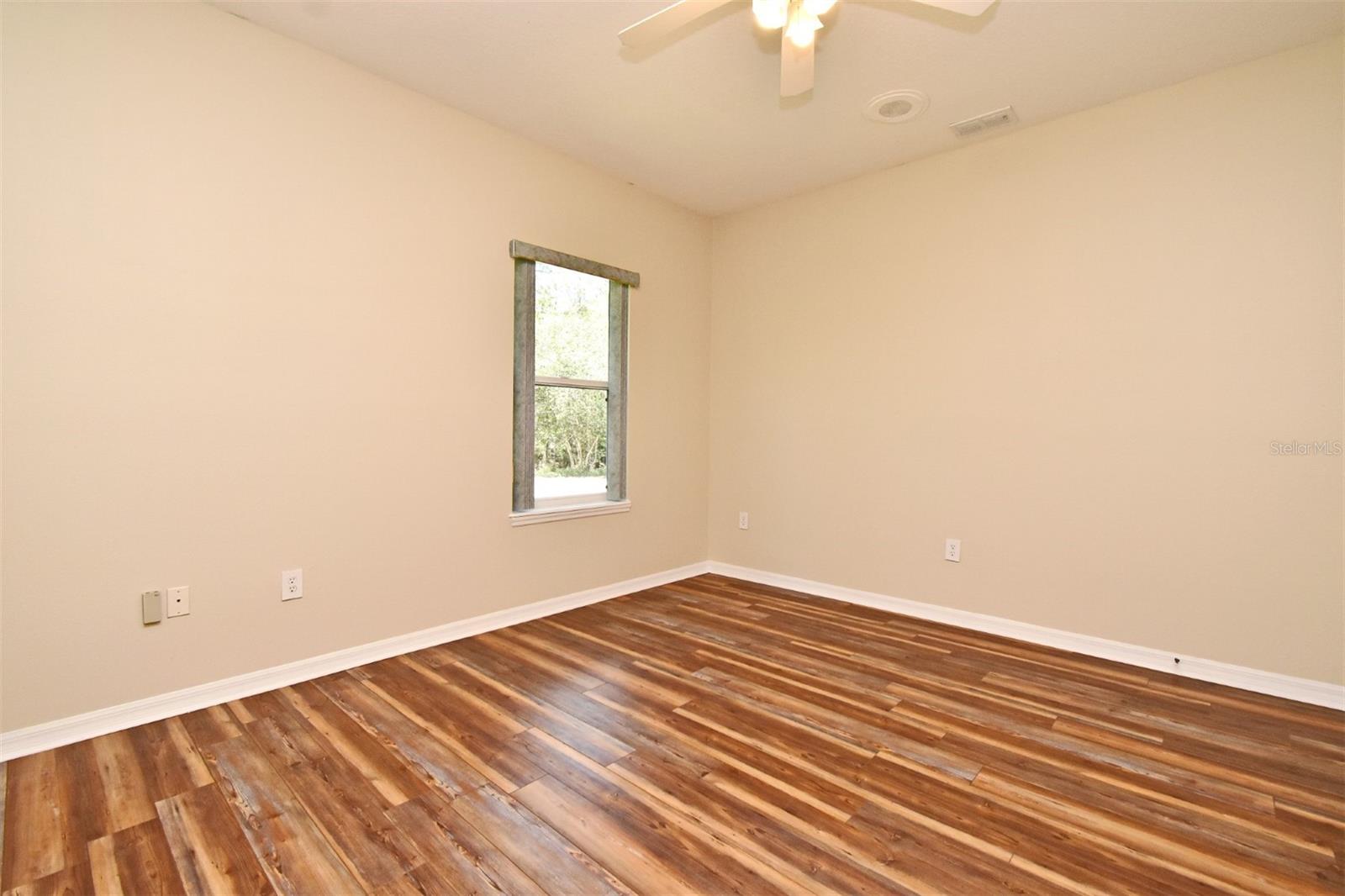 Image 42 of 55 For 3441 Hickory Creek Road