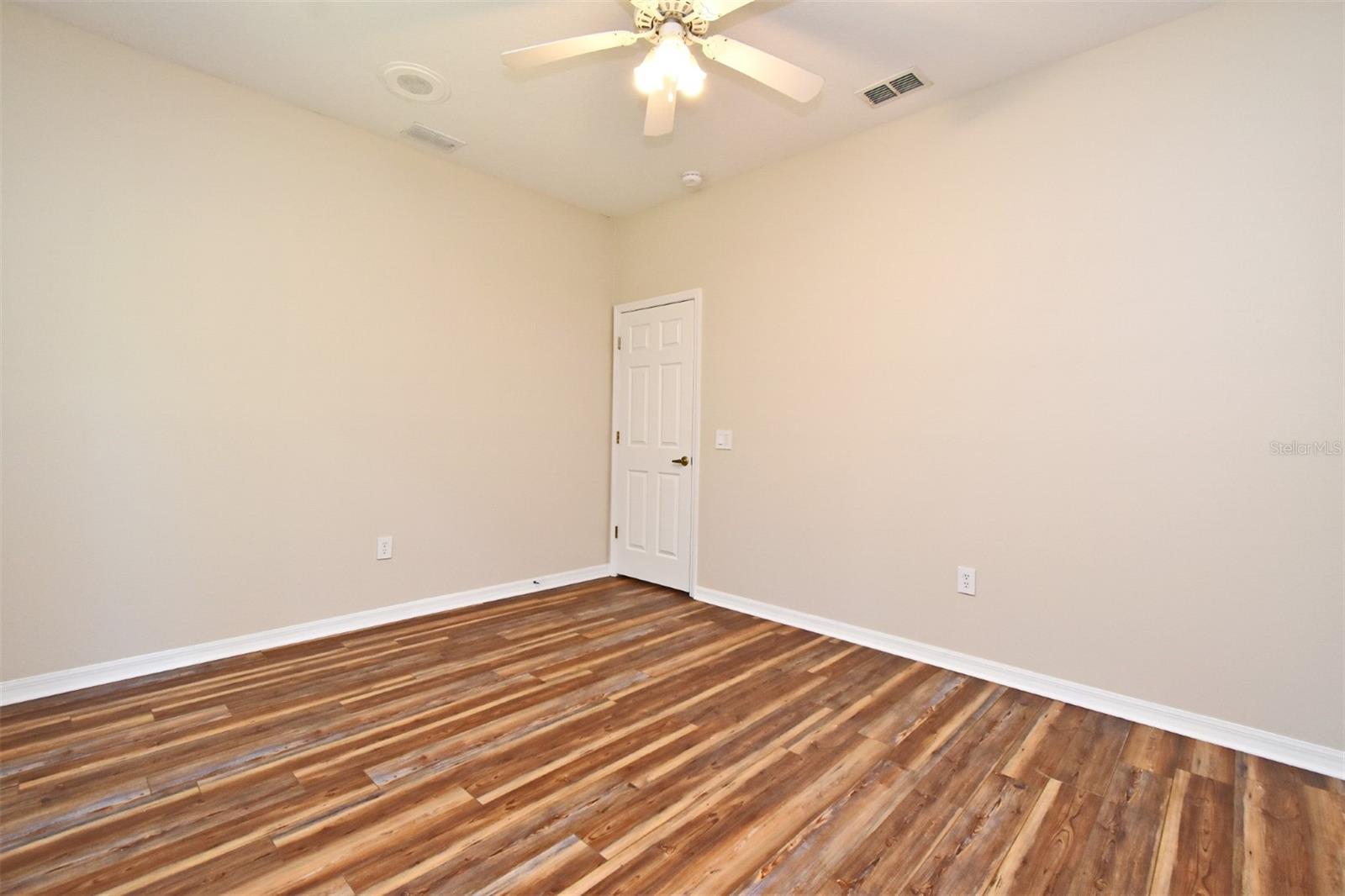 Image 43 of 55 For 3441 Hickory Creek Road